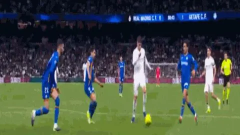 大乐透期号专家推荐分析：客队关键战抢分预测